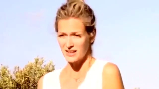 Red skinned women (Himba tribe Namibia)