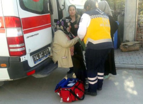 Abim Burada Mı Diyerek Gözyaşlarına Boğuldu