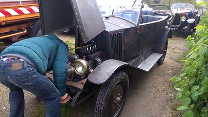 Départ balade Renault KJ1 1924 et Citroen B2 1924