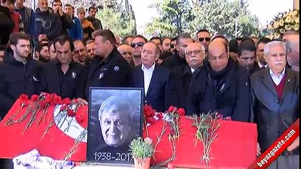 Ünlü sanatçı Halit Akçatepe son yolculuğuna uğurlandı