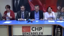Manisa CHP'li Özel: Bahçeli ve Barzani Omuz Omuza 'Evet' Halayı Çekiyor