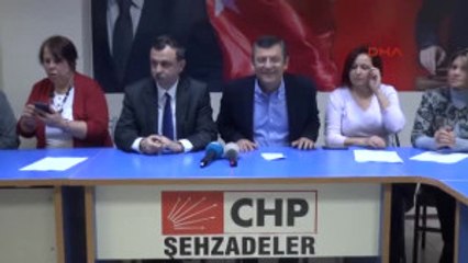Manisa CHP'li Özel: Bahçeli ve Barzani Omuz Omuza 'Evet' Halayı Çekiyor