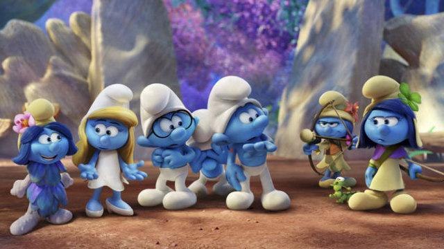 Cristina D'Avena e i Puffi: intervista ad una delle voci più amate dei cartoni animati