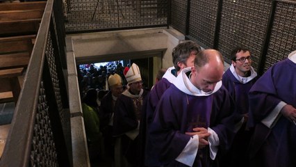 Mgr Emmanuel Gobilliard retrouve la Cathédrale du Puy