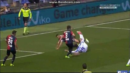 Santiago Gentiletti Penalty Situation - Genoa vs Atalanta Serie A 02.04.2017