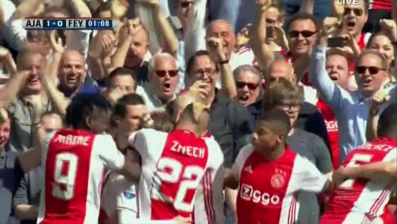 Lasse Schöne Goal HD - Ajax 1-0 Feyenoord - 02.04.2017 HD