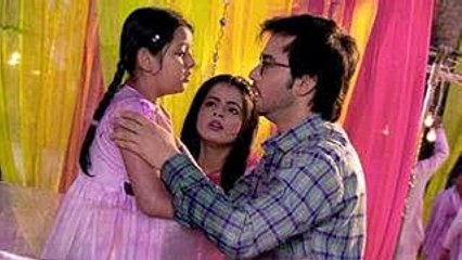 Thapki Pyar Ki- Thapki proves Bani mad before Amma Maayi