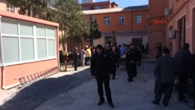 Hastanenin Kanalizasyon Çalışması Sırasında Göçük