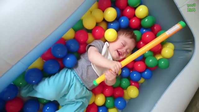 Funny Kids Try Not To Laugh Challenge Funny Kids Compilation 2017 - Funniest Kids Videos