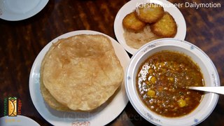 Sadiq Halwa Puri Ichera | Desi Breakfast | Fried Tortilla | Lahore Street Food III