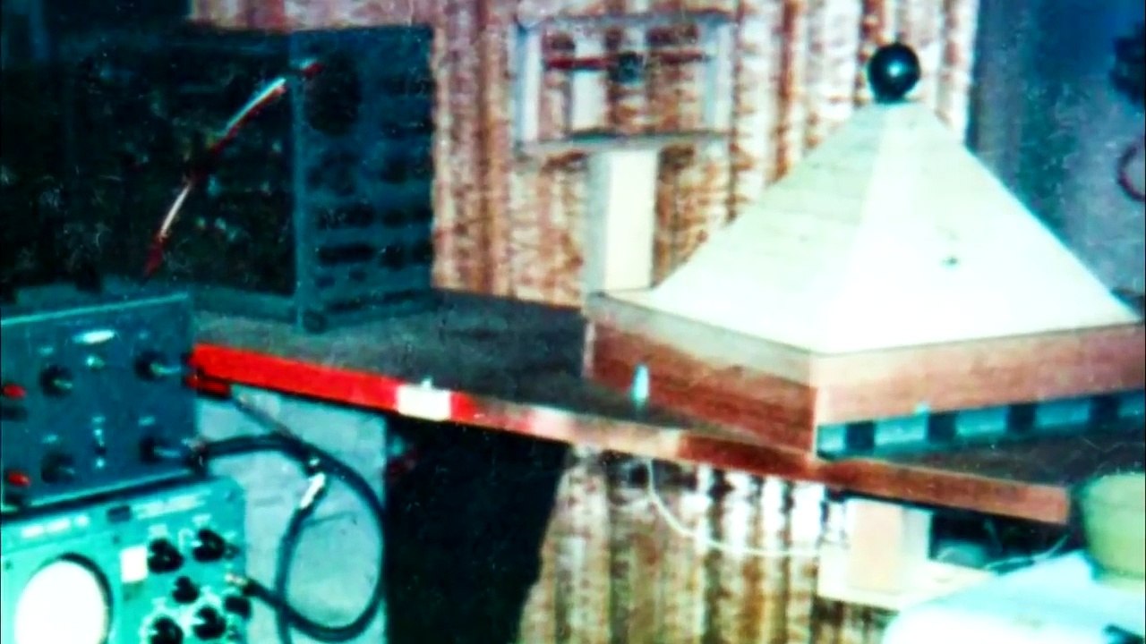 ALIENIGENAS DO PASSADO - Portais Para Outras Dimensões