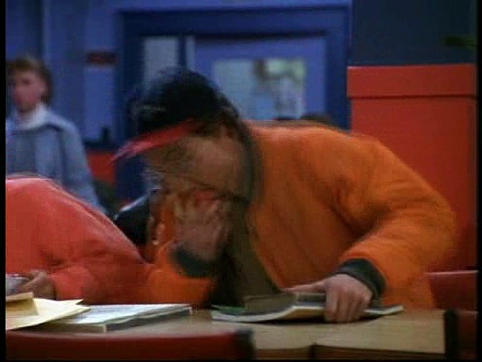 21 Jump Street S04E14 research and destroy