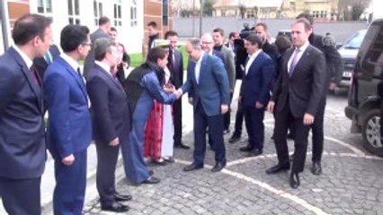 Gençlik ve Spor Bakanı Kılıç, Valiliği Ziyaret Etti