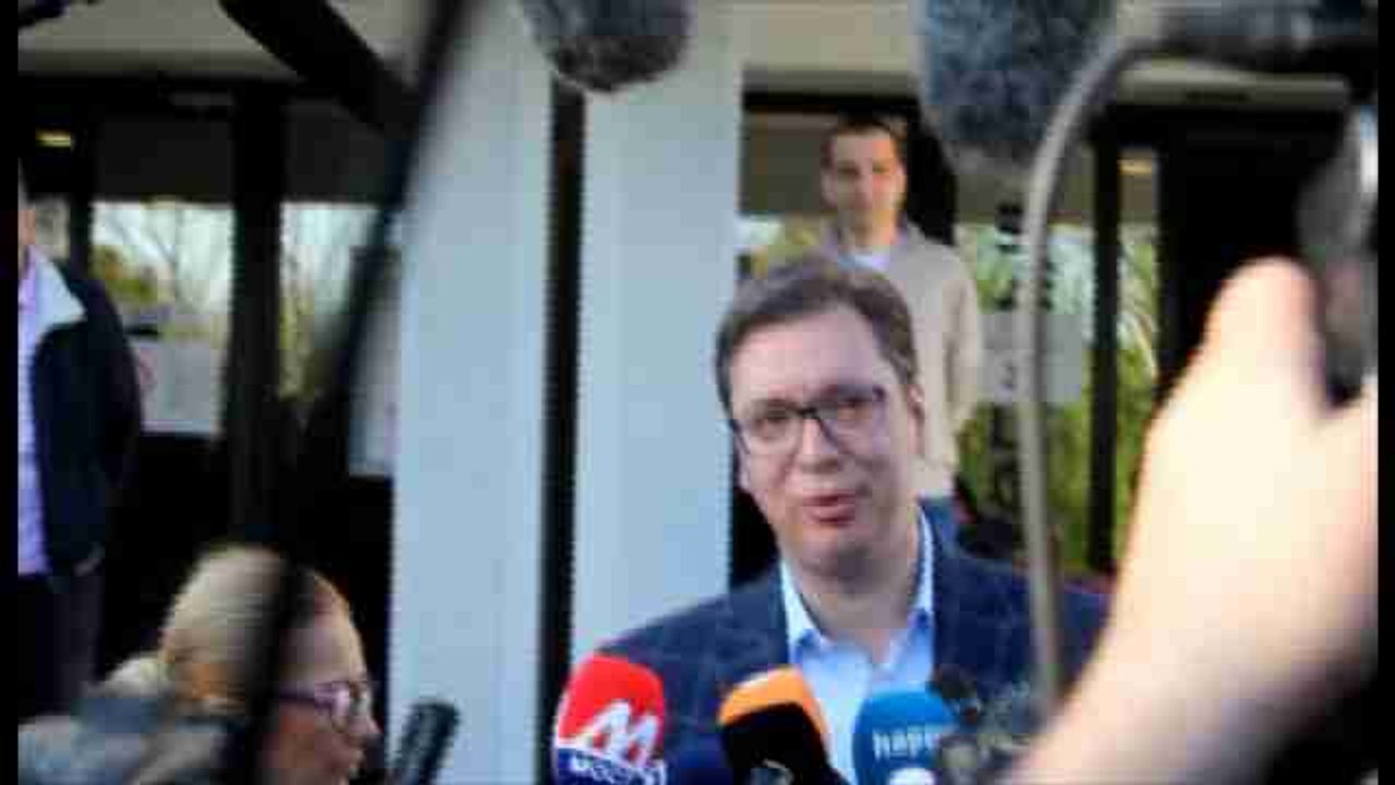 Vucic gana las presidenciales de Serbia en primera ronda, según proyecciones