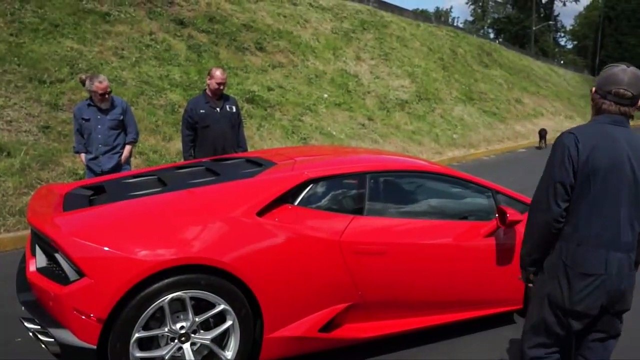 2016 Lamborghini Huracán LP 580-2 Review-Et74LRlzSm8