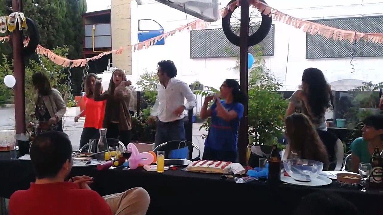 Coreografía divertida Gangnam Style. Bailes y minidisco
