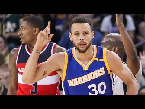 Curry Ridiculous Layup | Wizards vs Warriors | April 2, 2017 | 2016-17 NBA Season