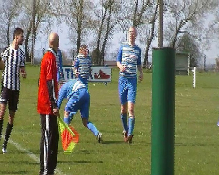 CARTON JAUNE POUR LE 4