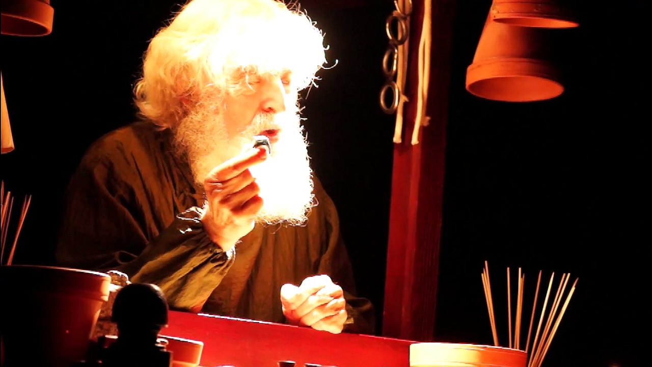 Education populaire transgénérationnelle _ Compagnie HOUDART & HEUCLIN _ PETIT THEATRE D'OBJET DES PHILOSOPHES