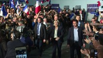 Le Pen dénonce 