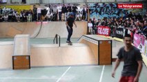 Plougastel-Daoulas (29). Skateboard. Les feux de la rampe