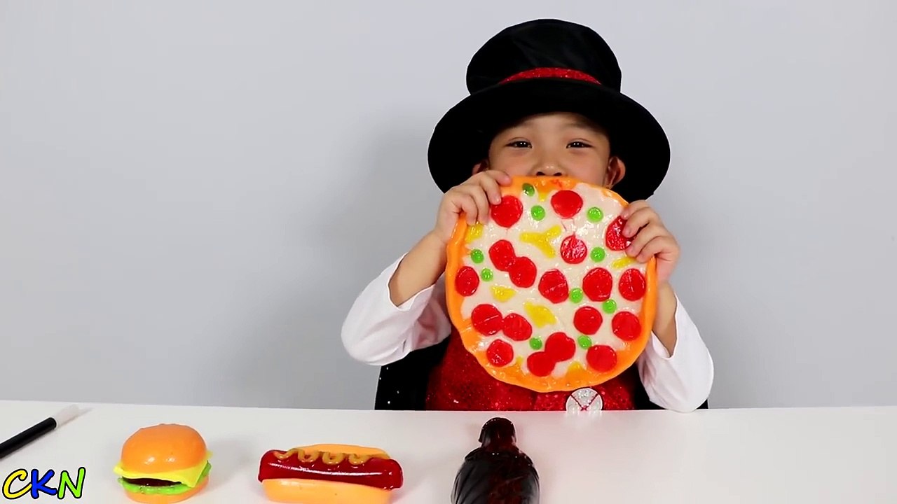 The Gummy Magician Turning Gummy Candy Into Giant Gummy Kids Magic Show Ckn Toys-MCsMlLPglfE