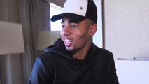 Gabriel Jesus abre sua intimidade e mostra o que carrega em viagens pelo Manchester City