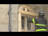 Camerino (MC) - Terremoto, protezione finestra del Tempio di San Francesco (03.04.17)