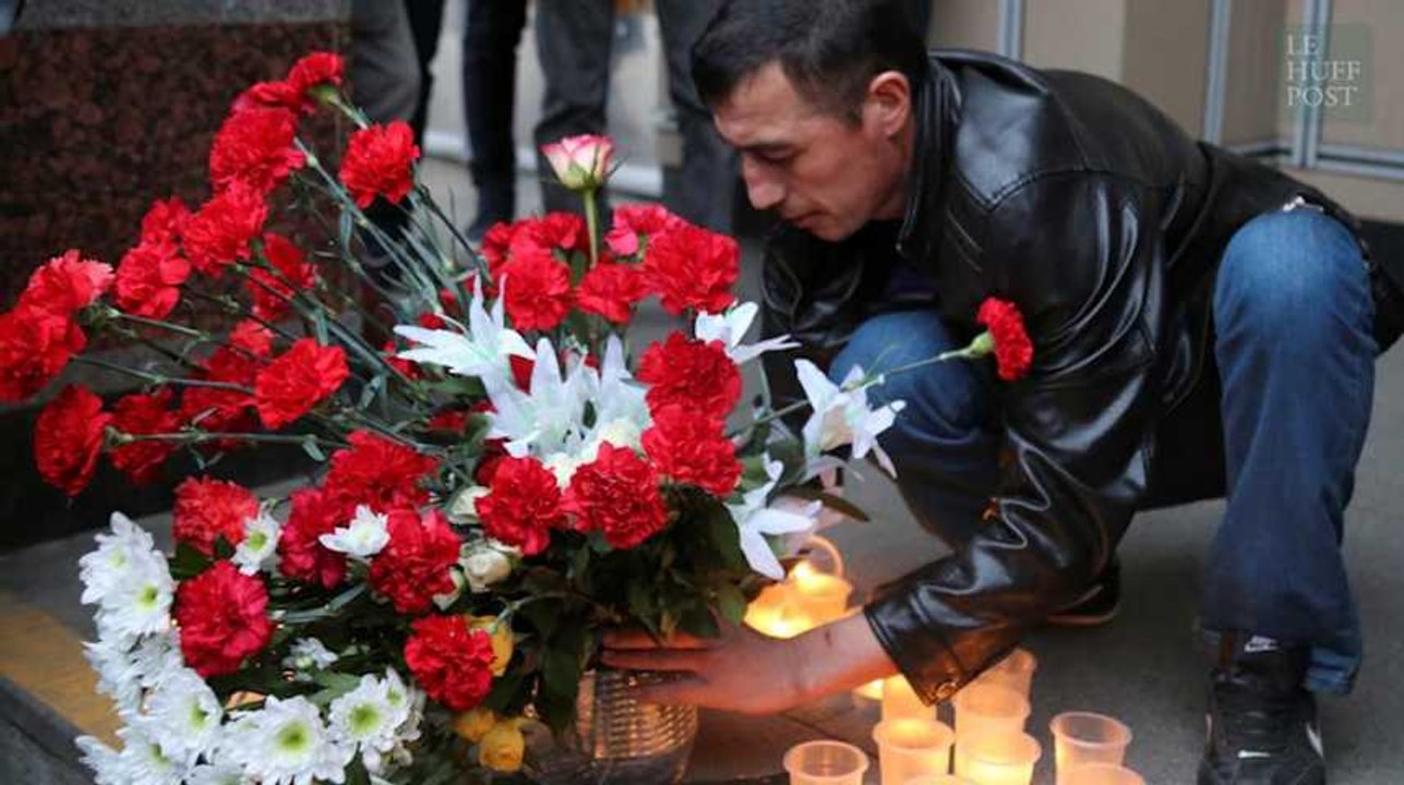 Les Russes rendent hommage aux victimes de Saint-Pétersbourg