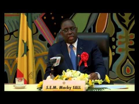 Le Président Macky regrette presque la baisse des impôts sur les salaires