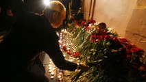 بوتين يزور ميترو سان بطرسبورغ بباقة ورود ترحما على الضحايا...المشتبَه به شاب من آسيا الوسطى