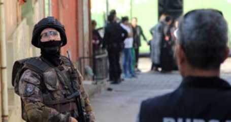 Bursa'da Hava Destekli 2 Bin Polisle Dev Uyuşturucu Operasyonu