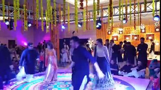 Mehndi Dance 2016 Super Awesome By Groom Sister
