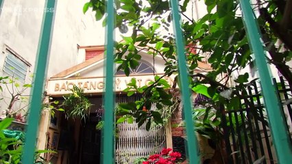 VnExpress | Đời sống | Hàng nghìn kỷ vật chiến tranh trong căn nhà người cựu binh già