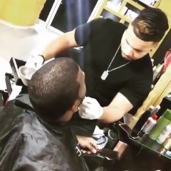 lourdestv1 En Coro Con Crazy Desing y su peluquero.