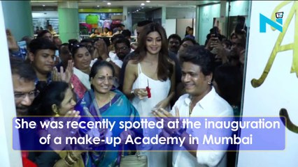 Shilpa Shetty looks GORGEOUS at a make-up artist academy launch