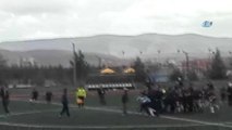 Kadınlar Futbol Maçında Kavga Amatör Kamerada