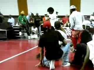 Krump au Battle royal à l'Institut du Judo