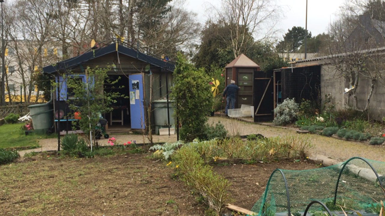 Instants au jardin collectif de Penhars