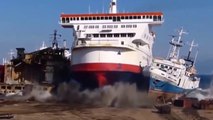 TOP 2017 Boat Crash! Best of Crazy Boat Accidents! Ship Crash Compilation Most Epic Fails Ever! !!-n3RHrJC