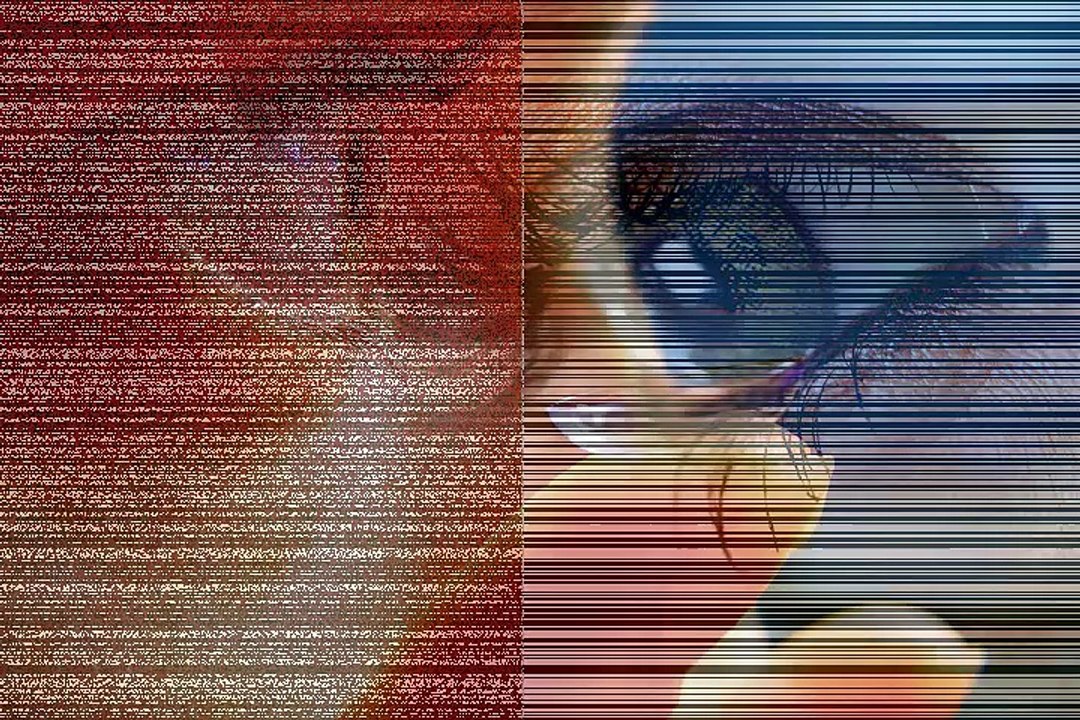 coloured contact lenses