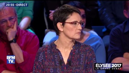 Philippe Poutou pointe "les politiciens corrompus qui se reconnaîtront dans cette salle"