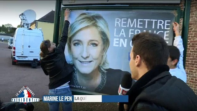 Un journaliste du Petit journal de Canal Plus rencontre une grande fan de... Marine Le Pen ! Regardez