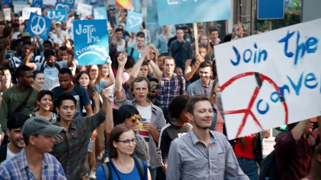 Regardez Kendall Jenner dans la publicité pour les sodas Pepsi qui suscite de vives réactions