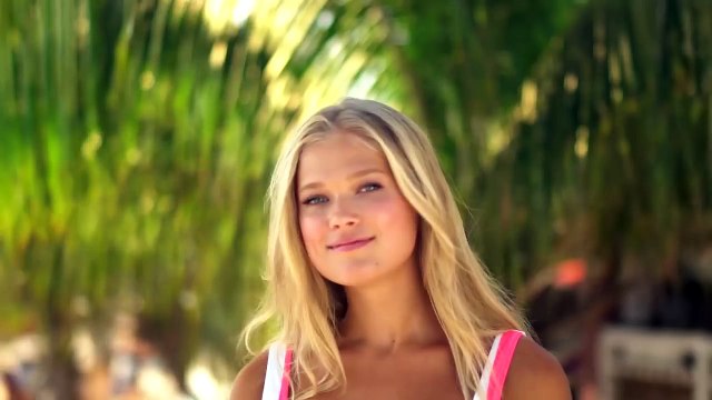 09.Vita Sidorkina Makes A Splash In Curaçao _ Outtakes _ Sports Illustrated Swimsuit