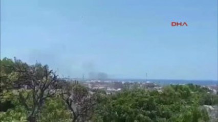 Mogadişu'da Bakanlık Önünde Patlama