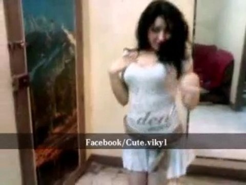 Pathan Girl Hot Mujra Dance At Home 2017 Mere Rashke Qamar Full Remix Qawali nusrat new hit qawali hd 2017 INDIAN COLLEGE GIRL . MMS LEAKED VIDEO 2017 .