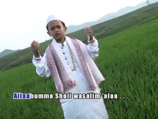 Faizal - Lil Abi Wal Ummi [Official Music Video]