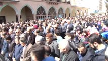 İdlib'teki Kimyasal Saldırıda Hayatını Kaybeden Siviller Gıyabi Cenaze Namazı