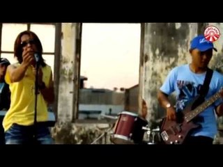 Thomas Arya - Layla [Official Music Video]